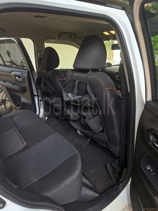 Advertisement image 6