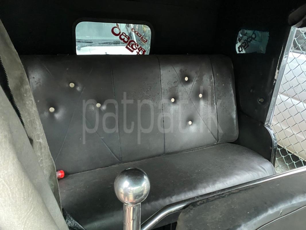 Advertisement image 6