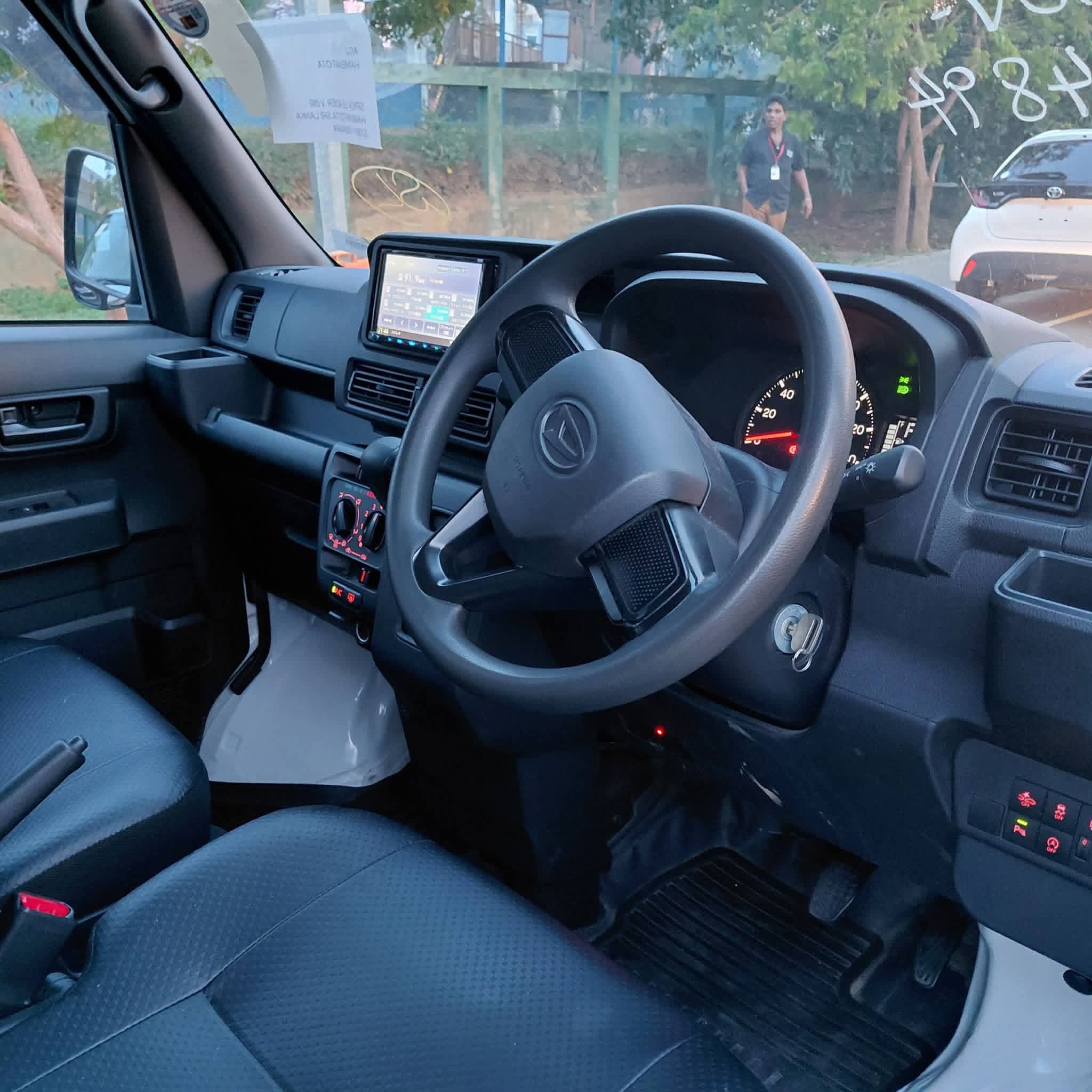 Daihatsu Hijet 2023 - மறுசீரமைக்கப்பட்டது வேன் sale in Sri Lanka - patpat.lk