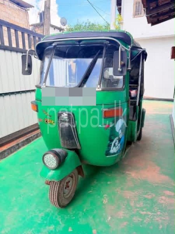 Bajaj 2 stroke 2005 - Used Three wheeler sale in Sri Lanka - patpat.lk