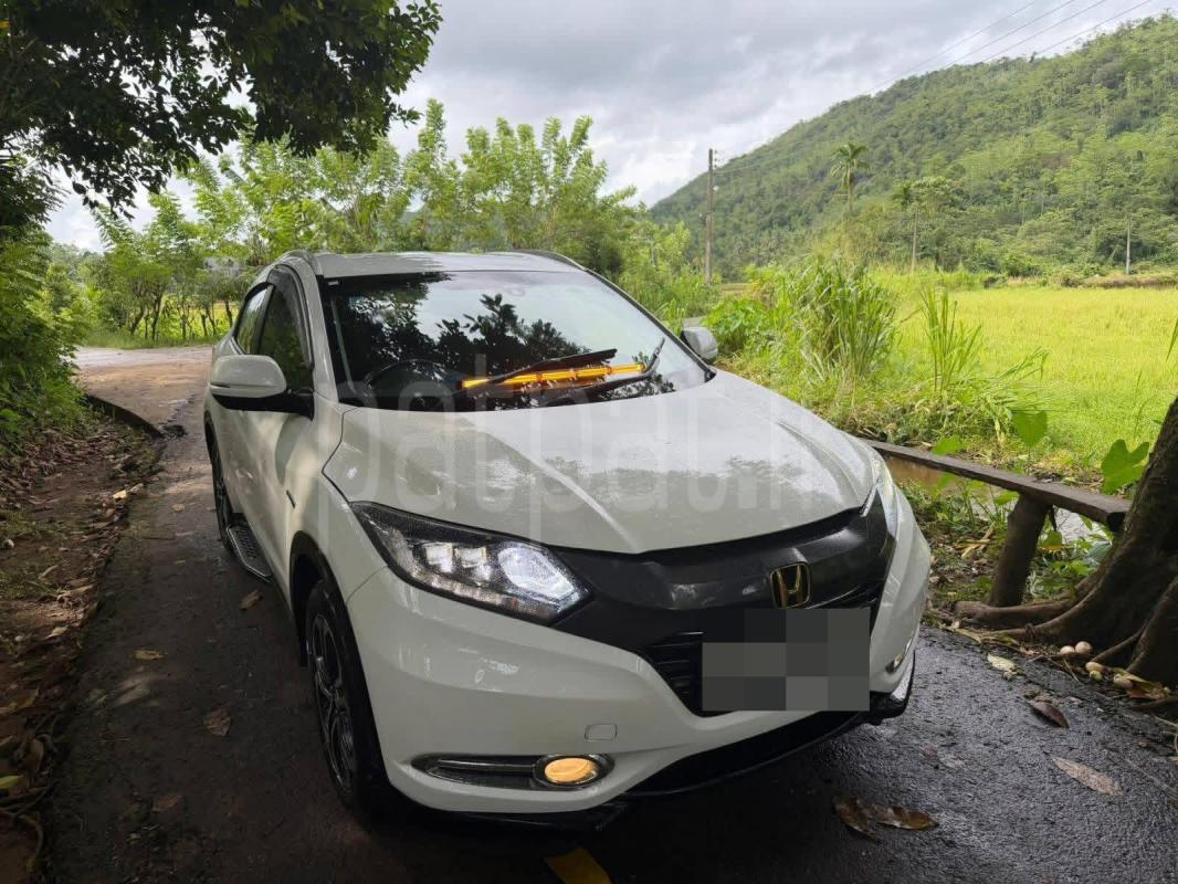 Honda Vezel 2014 - பயன்படுத்தப்பட்டது SUV sale in Sri Lanka - patpat.lk