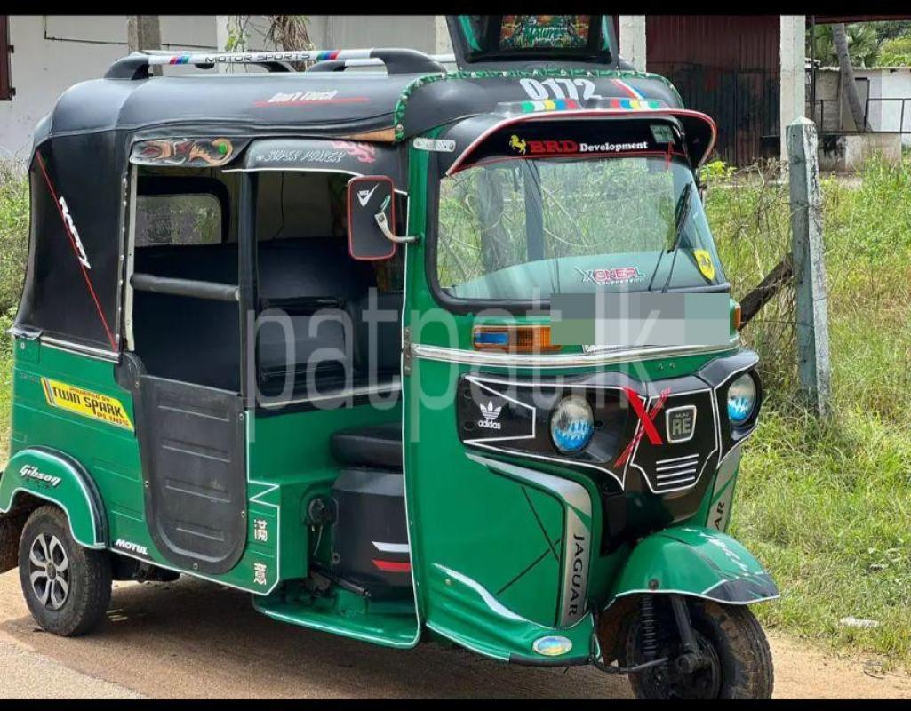 Advertisement image 4