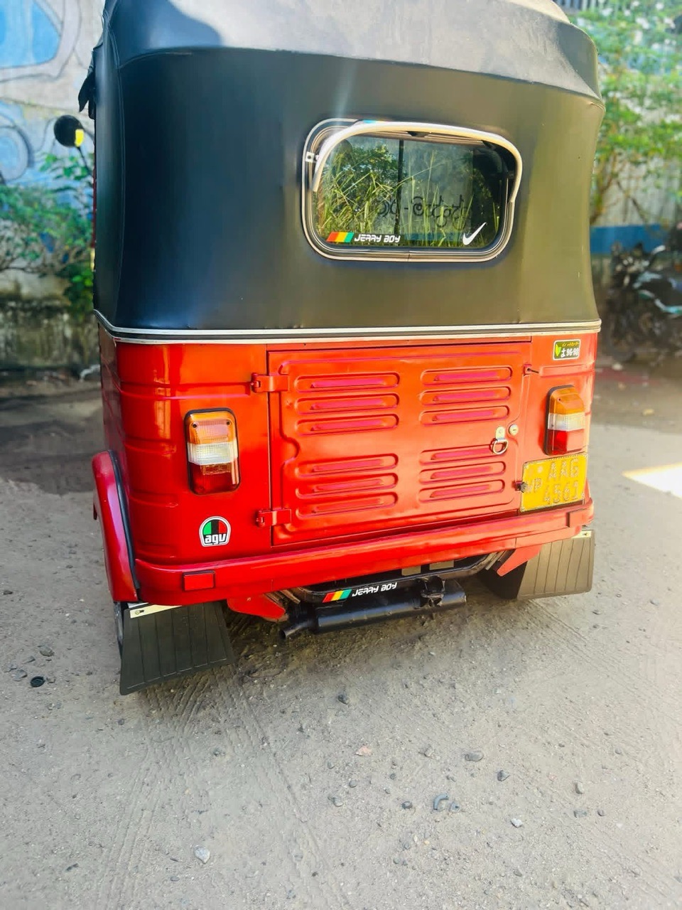 Advertisement image 3