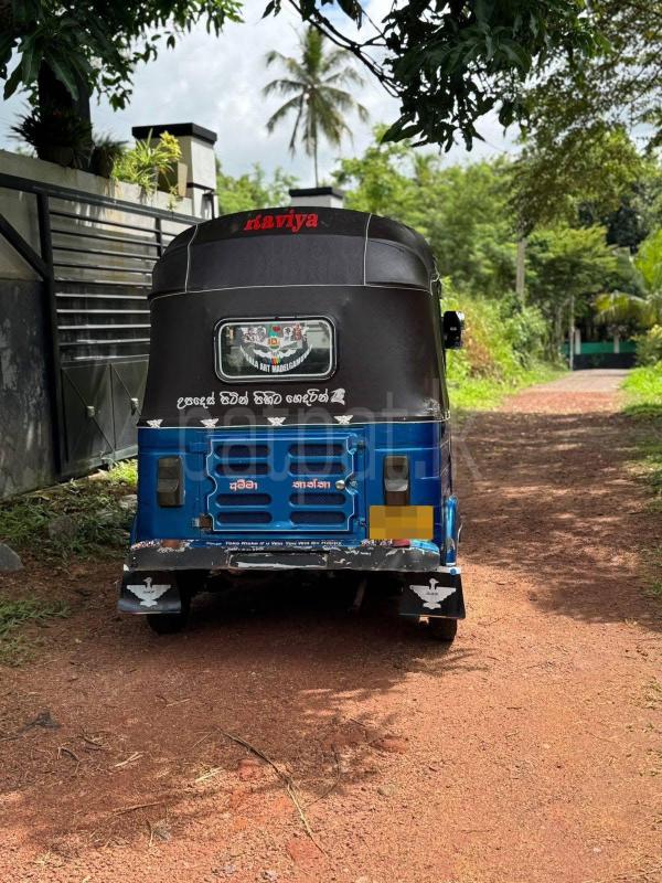 Bajaj 2 stroke 2005 - பயன்படுத்தப்பட்டது முச்சக்கர வண்டி sale in Sri Lanka - patpat.lk