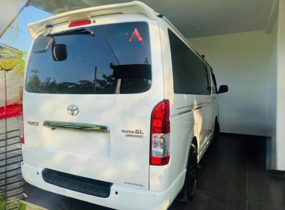 Toyota Hiace 2013 - Used Van sale in Sri Lanka - patpat.lk