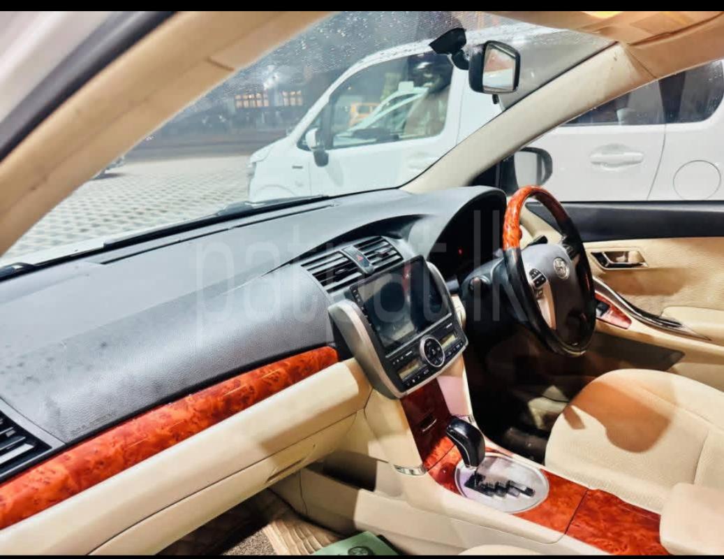 Toyota Premio 2014 - பயன்படுத்தப்பட்டது கார் sale in Sri Lanka - patpat.lk