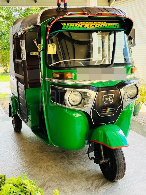 Bajaj Three Wheel 2015 - Reconditioned Three wheeler sale in Sri Lanka - patpat.lk