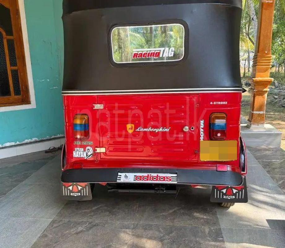 Advertisement image 3