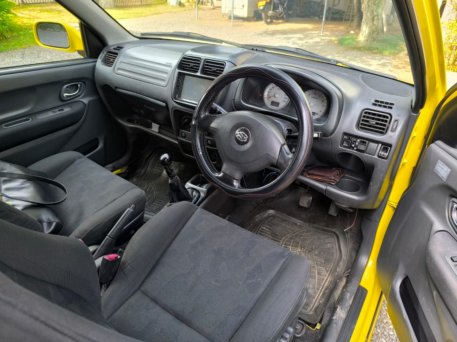 Suzuki Swift 2004 - Used Car sale in Sri Lanka - patpat.lk