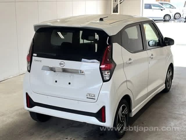 Nissan Dayz 2024 - අලුත් කාර් sale in Sri Lanka - patpat.lk