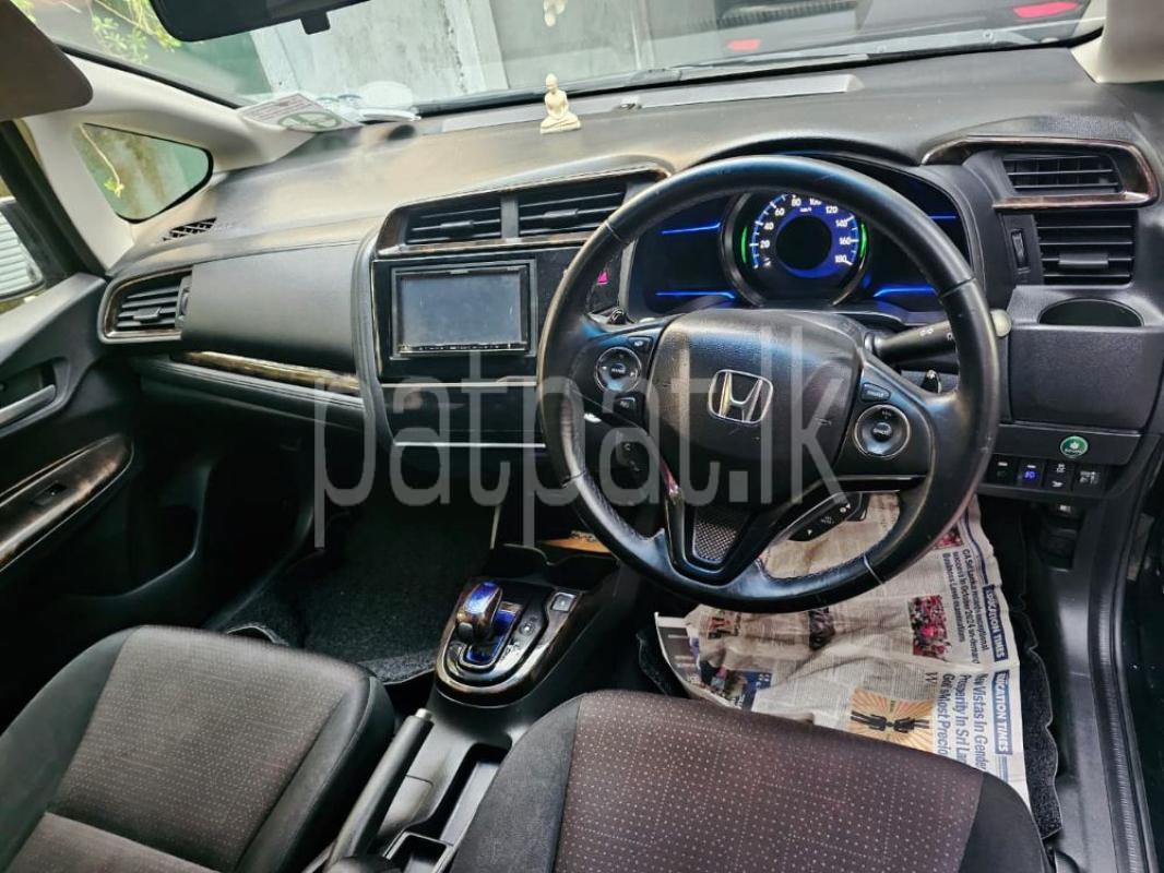 Advertisement image 5