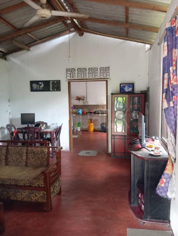 House for Sale in Athurugiriya