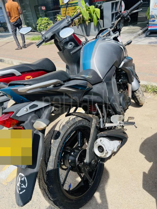 Yamaha FZ 2018 - Used Bike sale in Sri Lanka - patpat.lk