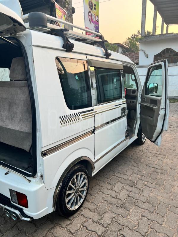 Advertisement image 3