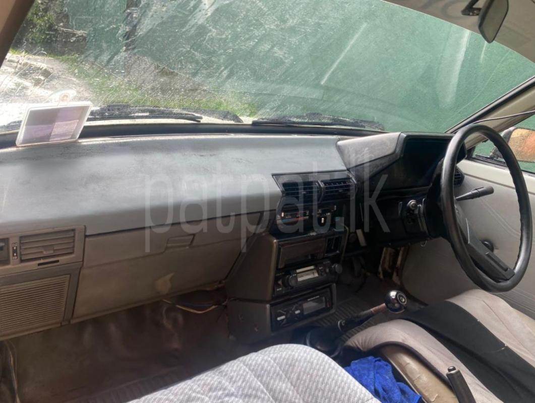 Toyota Starlet 1984 - பயன்படுத்தப்பட்டது கார் sale in Sri Lanka - patpat.lk