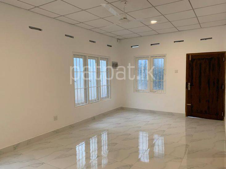 House for Rent in Thalapathpitiya