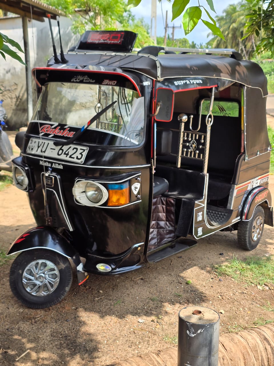 Bajaj 4 stroke 2012 - பயன்படுத்தப்பட்டது முச்சக்கர வண்டி sale in Sri Lanka - patpat.lk
