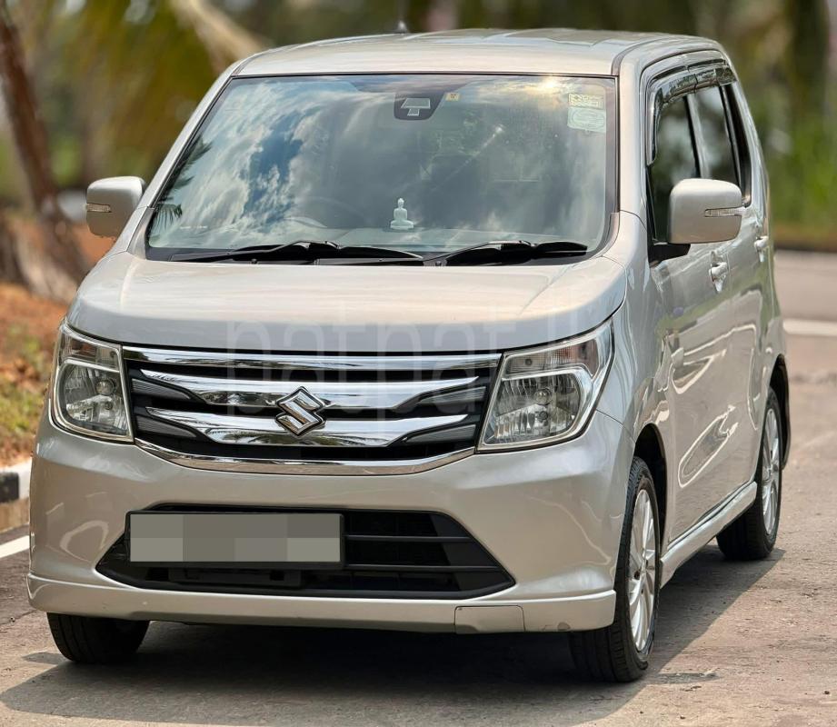 Suzuki Wagon R 2014 - භාවිතා කරන ලද කාර් sale in Sri Lanka - patpat.lk
