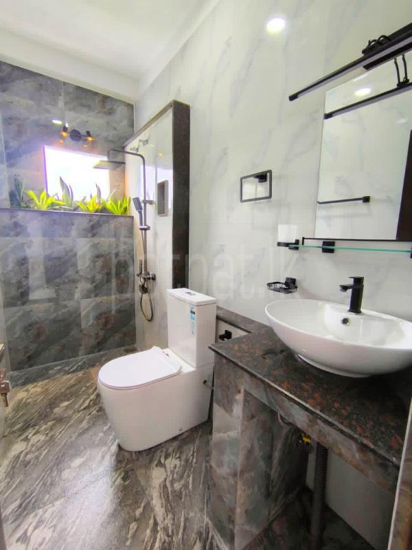 House for Sale in Polgasowita ads-image-1