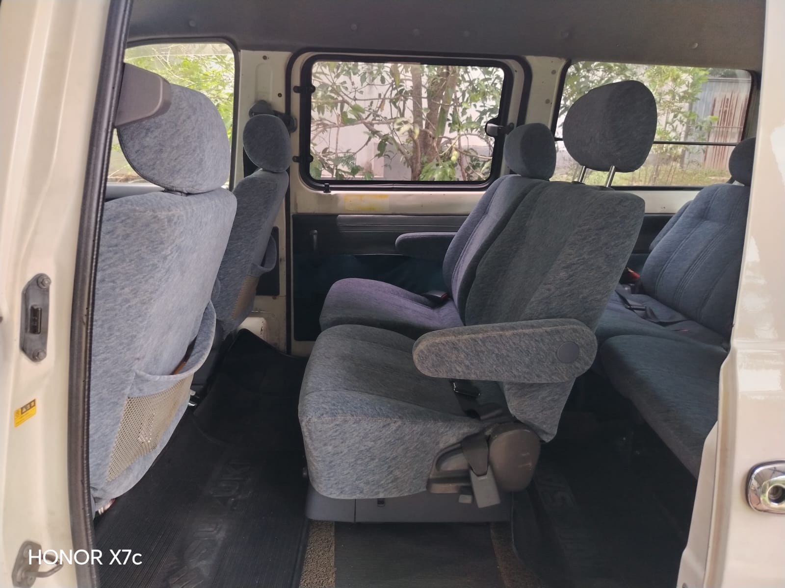 Toyota Noah 2002 - භාවිතා කරන ලද වෑන් රථය sale in Sri Lanka - patpat.lk