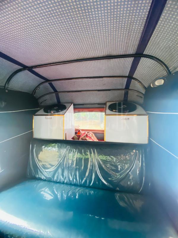 Bajaj Three Wheel 2006 - பயன்படுத்தப்பட்டது முச்சக்கர வண்டி sale in Sri Lanka - patpat.lk