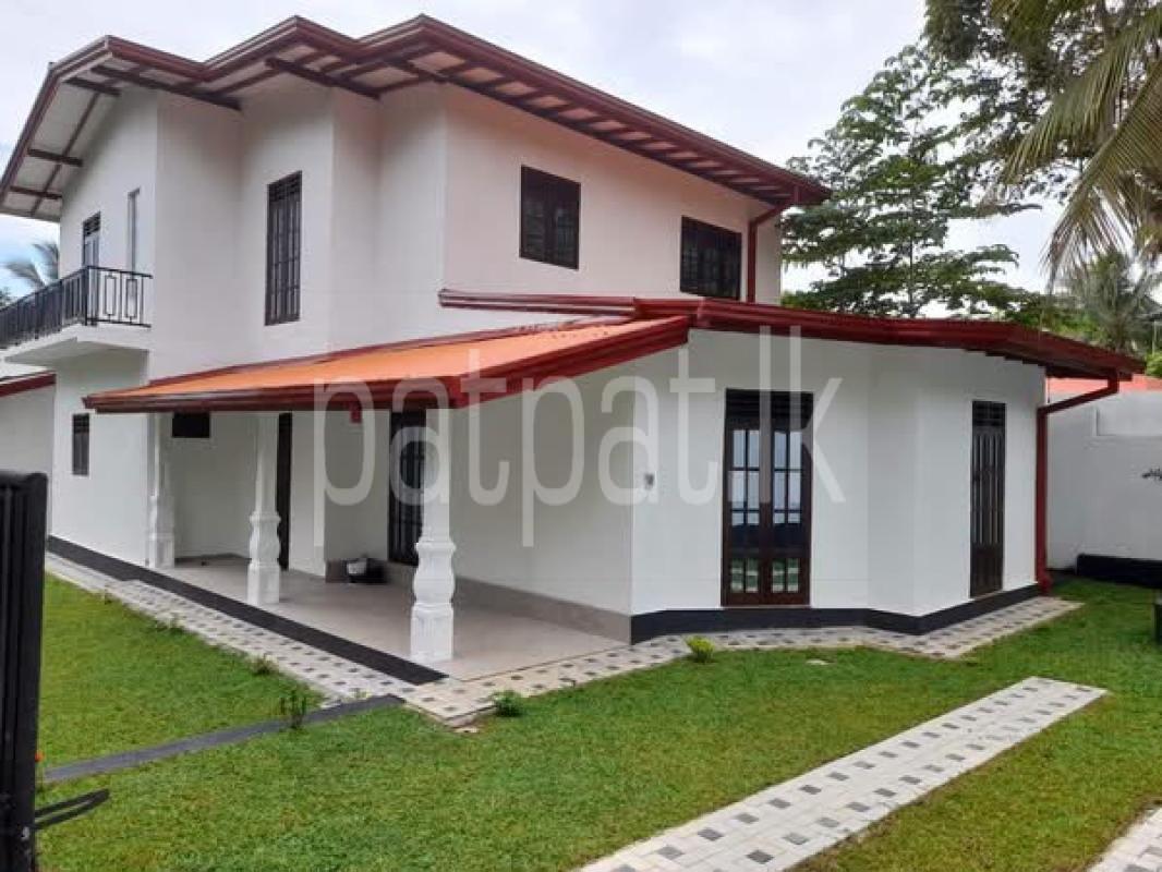 House for Sale in Kahathuduwa