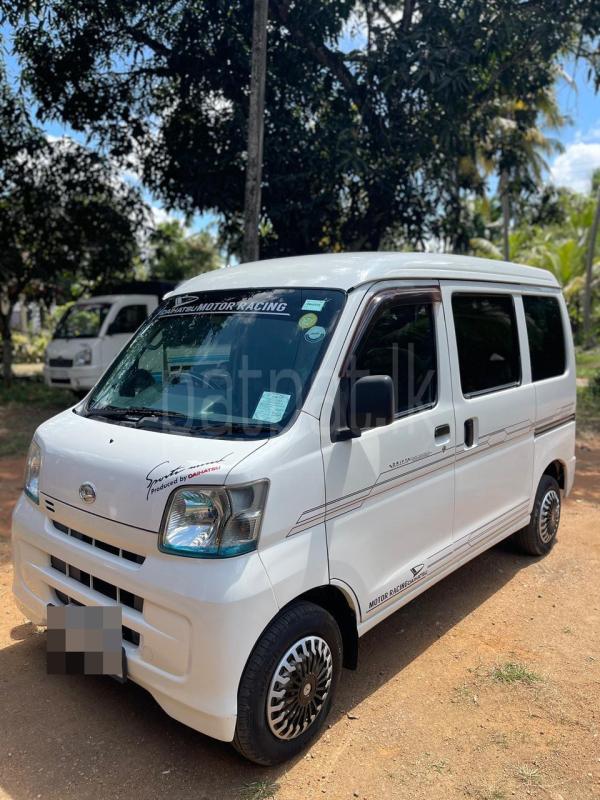 Advertisement image 3