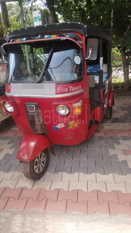 Bajaj Three Wheel 2012 - භාවිතා කරන ලද ත්‍රිරෝද රථය sale in Sri Lanka - patpat.lk