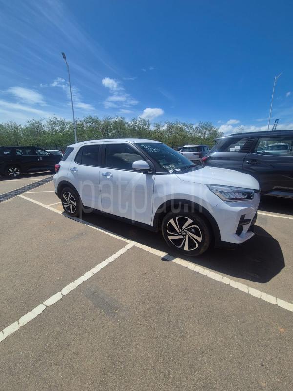 Toyota Raize 2024 - சான்றளிக்கப்பட்டது SUV sale in Sri Lanka - patpat.lk