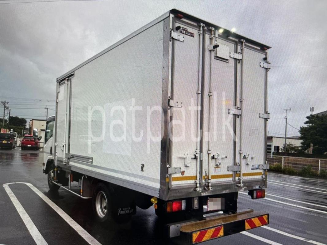 Advertisement image 2