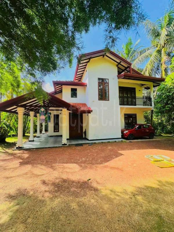 House for Sale in Nittambuwa