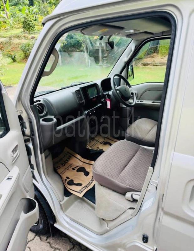 Advertisement image 5