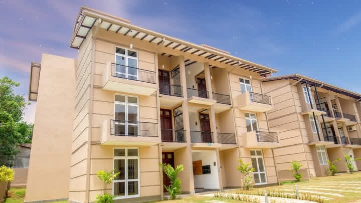 Semi Luxury Apartment for Rent in Talawatugoda