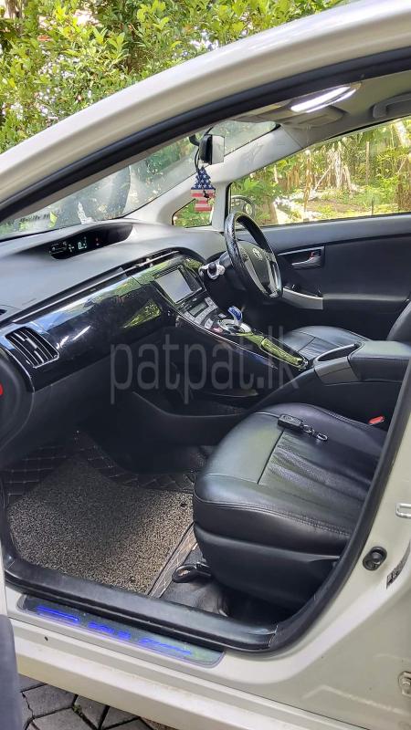 Toyota Prius 2014 - Used Car sale in Sri Lanka - patpat.lk