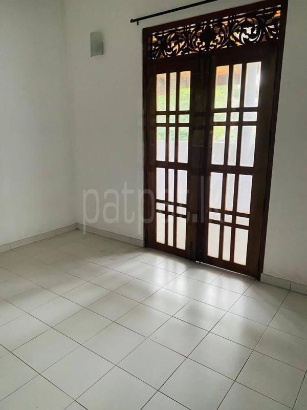 premium-listing-image