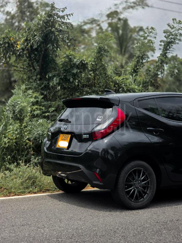 Toyota Aqua 2023 - Used Car sale in Sri Lanka - patpat.lk