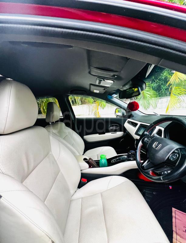 Honda Vezel 2015 - பயன்படுத்தப்பட்டது SUV sale in Sri Lanka - patpat.lk