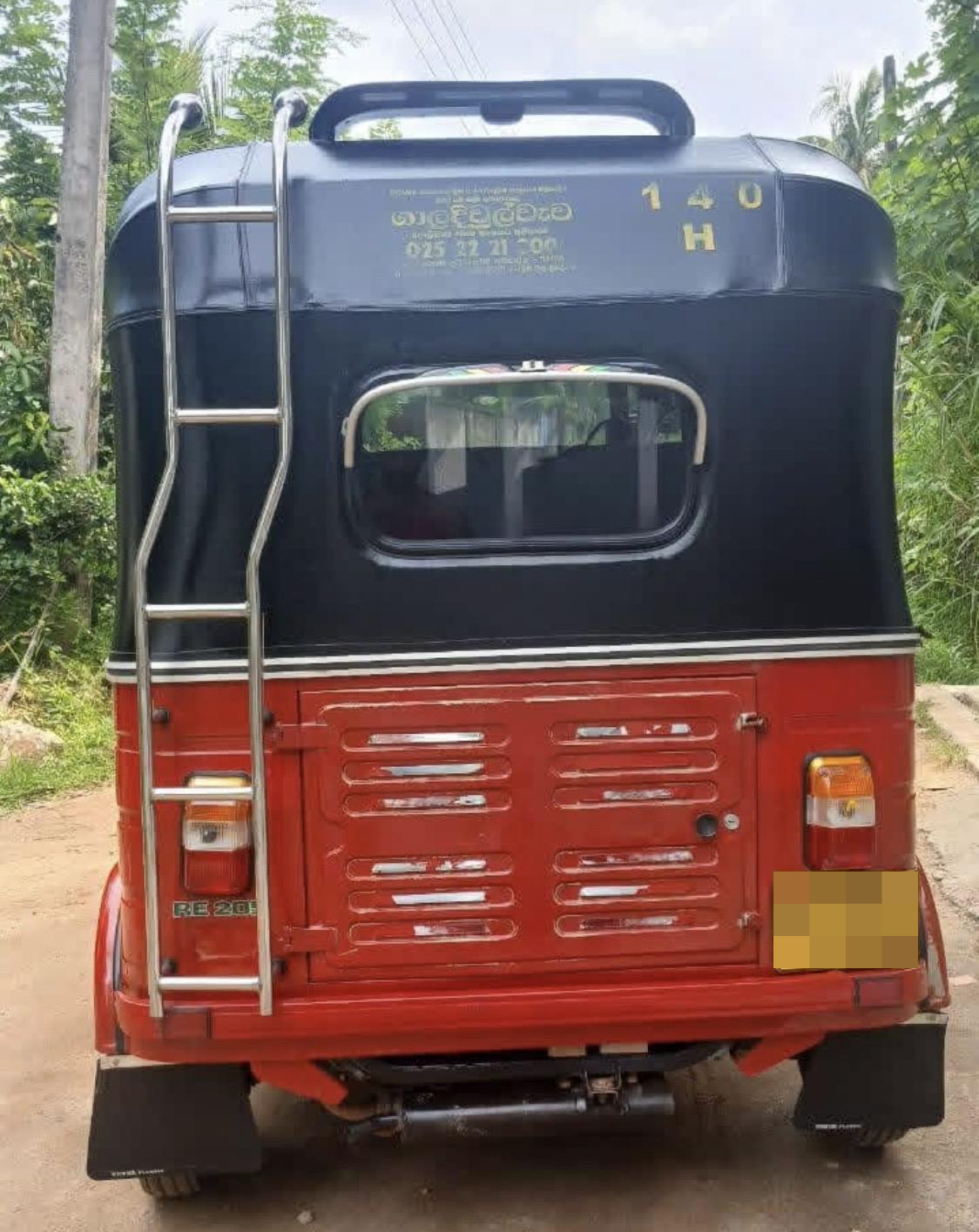 Bajaj Three Wheel 2011 - Used Three wheeler sale in Sri Lanka - patpat.lk
