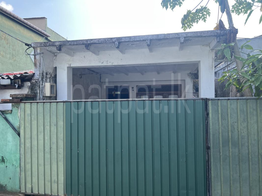 House for Sale in Gothatuwa ads-image-1
