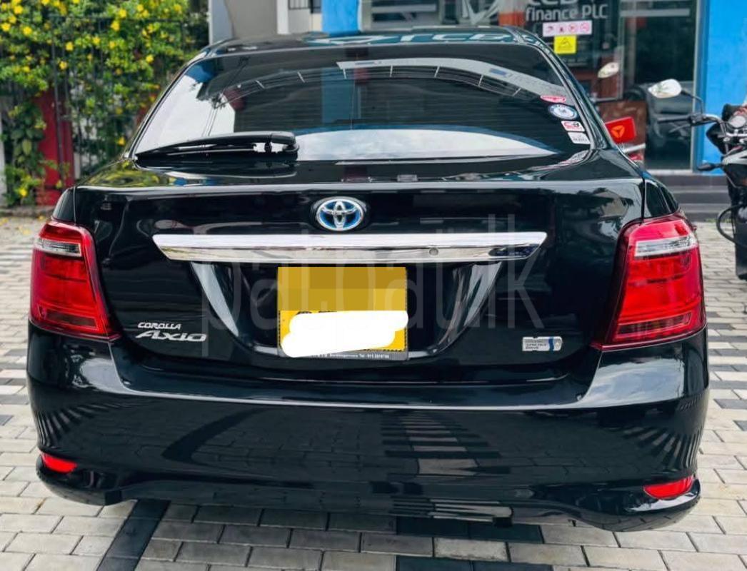 Toyota Axio 2016 - Used Car sale in Sri Lanka - patpat.lk