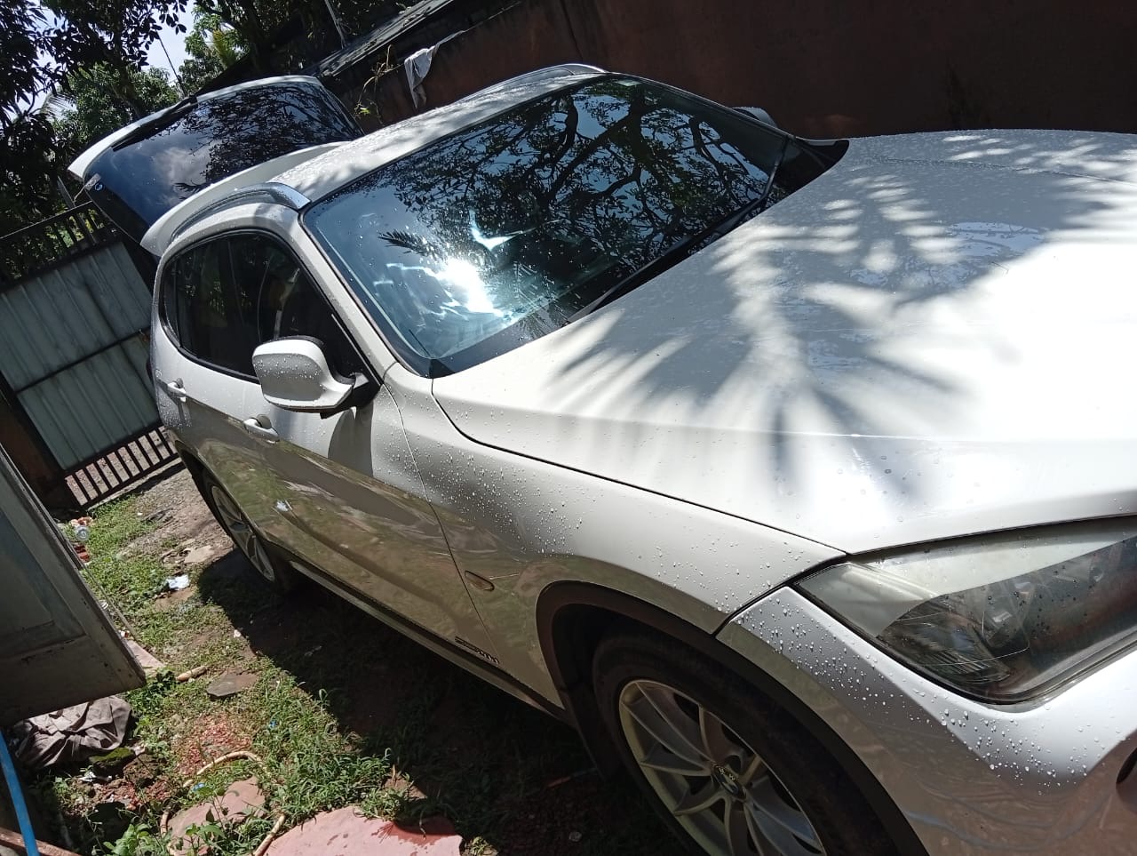 BMW x1 2011 - பயன்படுத்தப்பட்டது SUV sale in Sri Lanka - patpat.lk