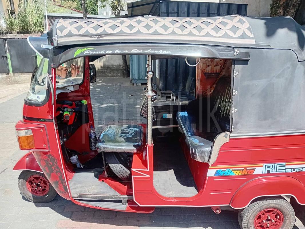Bajaj 4 stroke 2013 - Used Three wheeler sale in Sri Lanka - patpat.lk