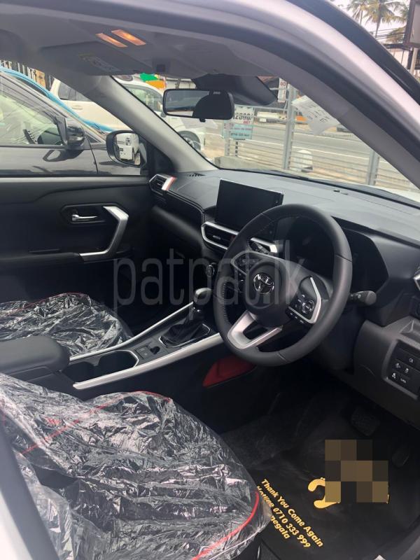 Advertisement image 6