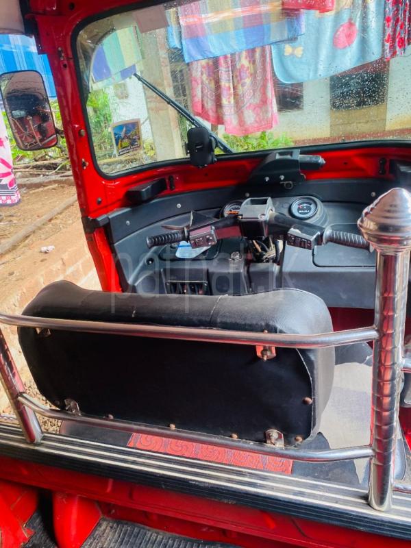 Advertisement image 6