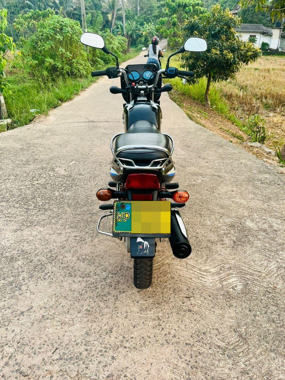 Bajaj CT100 2019 - பயன்படுத்தப்பட்டது பைக் sale in Sri Lanka - patpat.lk