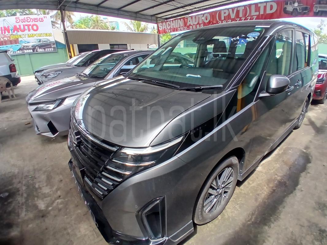 Nissan Serena 2023 - மறுசீரமைக்கப்பட்டது வேன் sale in Sri Lanka - patpat.lk