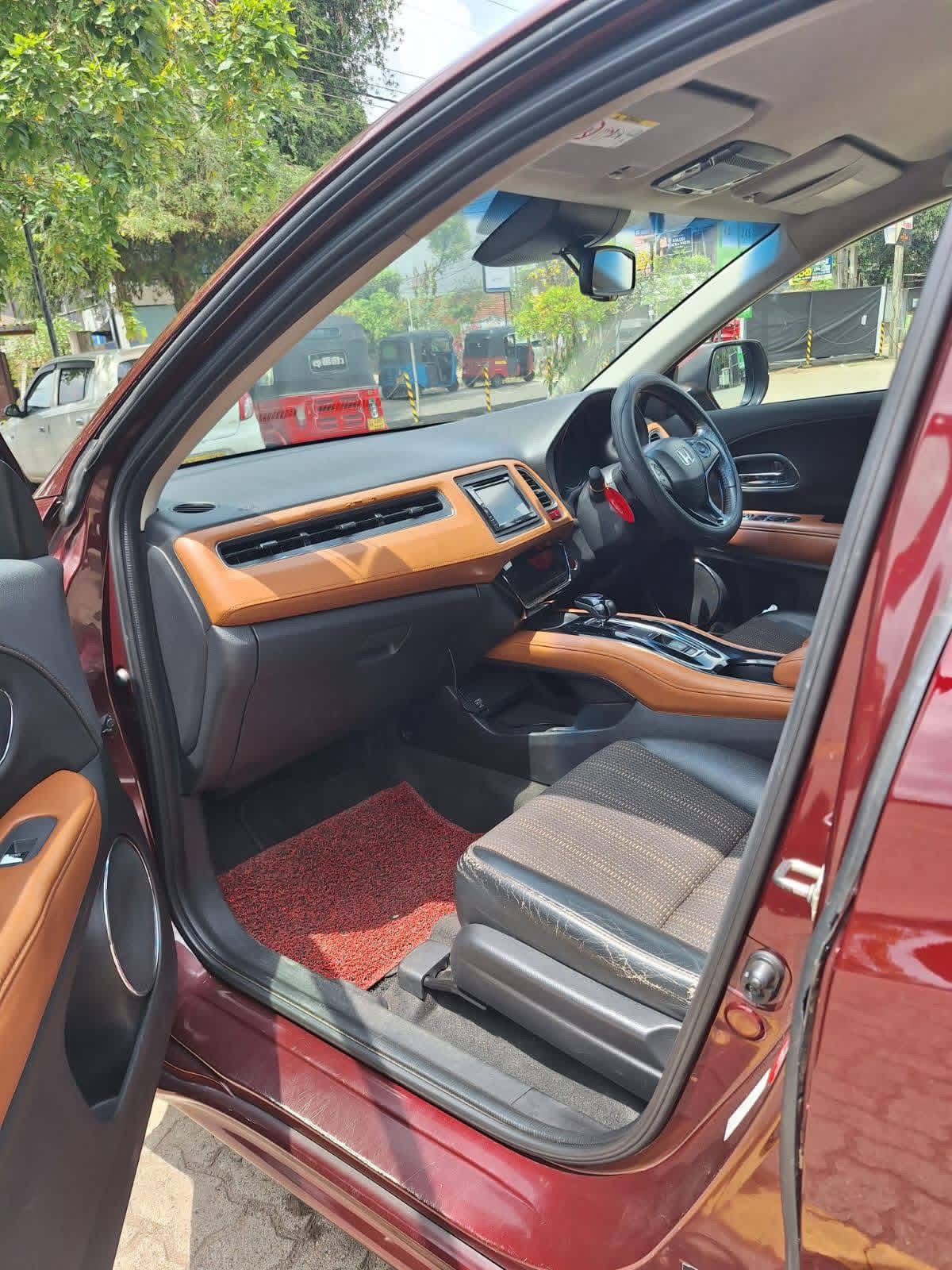 Advertisement image 1