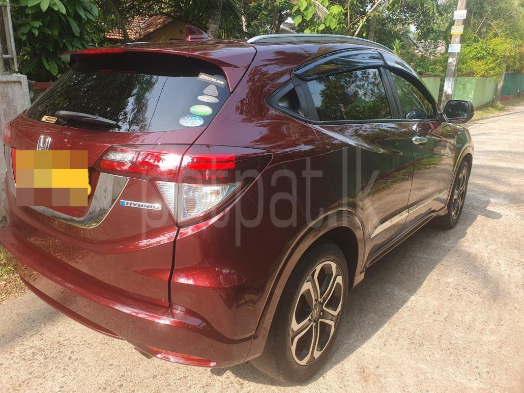 Honda Vezel 2015 - பயன்படுத்தப்பட்டது SUV sale in Sri Lanka - patpat.lk
