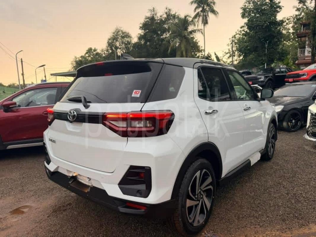 Advertisement image 2