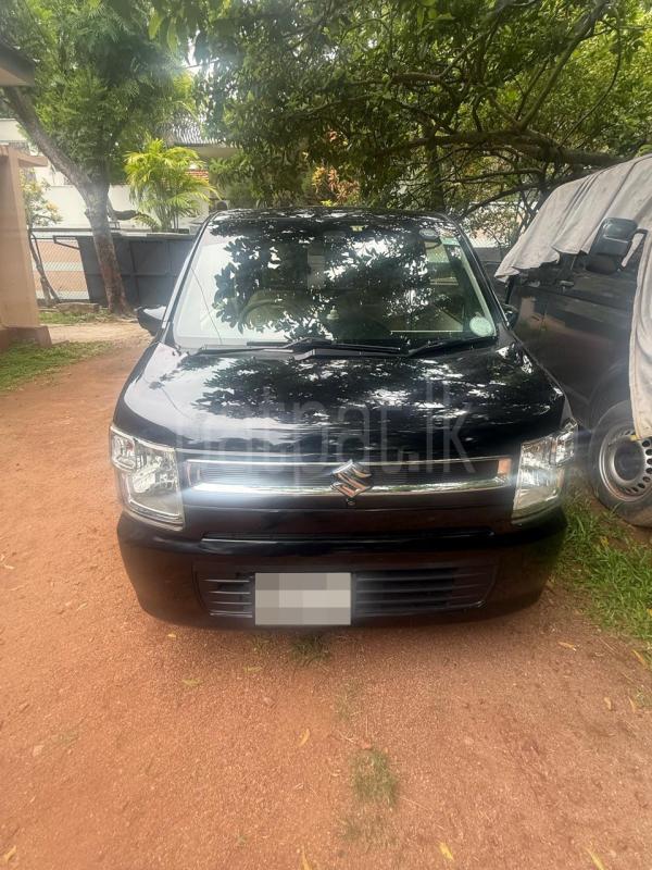 Suzuki Wagon R 2017 - பயன்படுத்தப்பட்டது கார் sale in Sri Lanka - patpat.lk